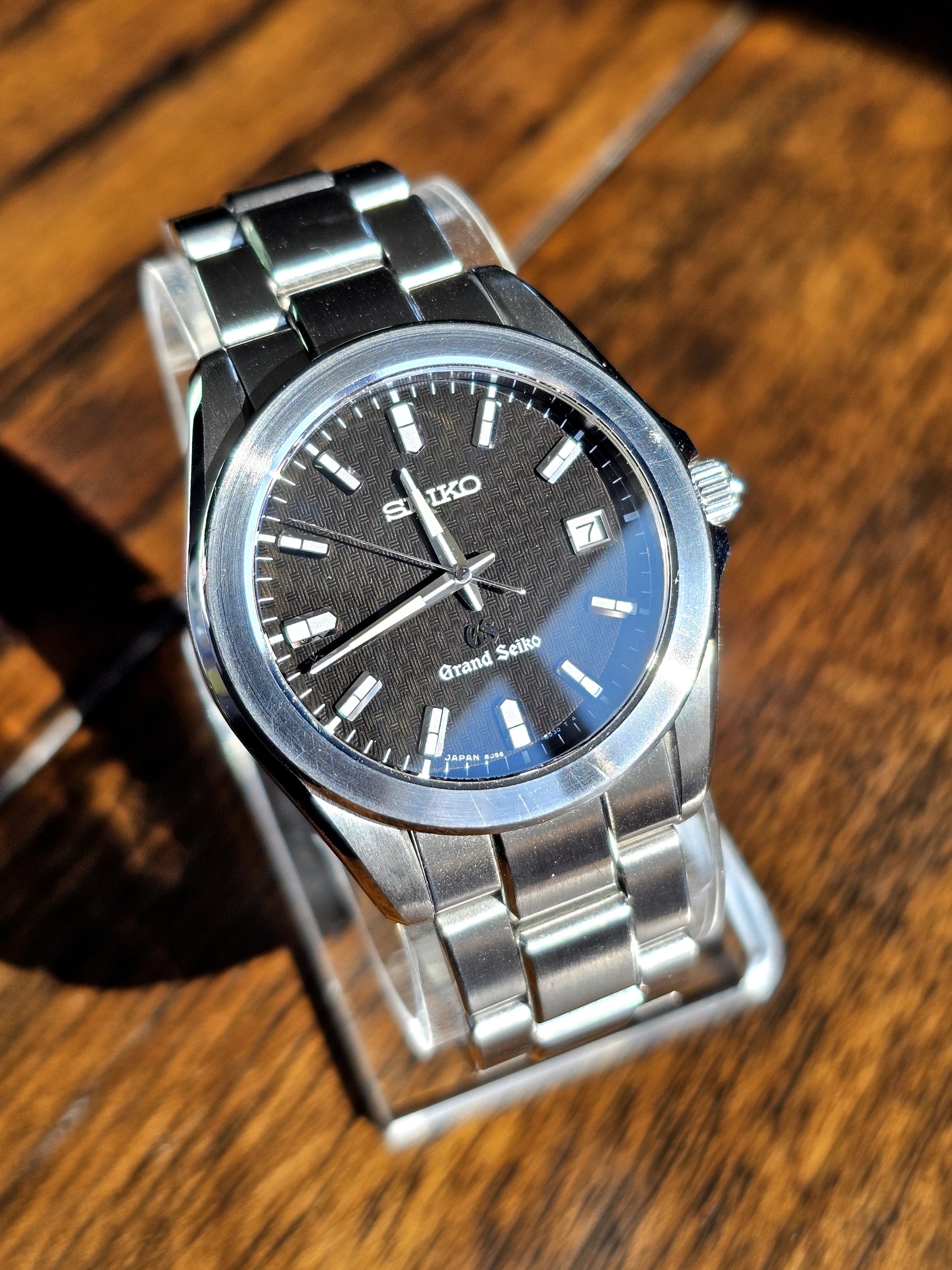 Grand Seiko SBGF021 Black Dial 38mm - High Accuracy Quartz - Image 7